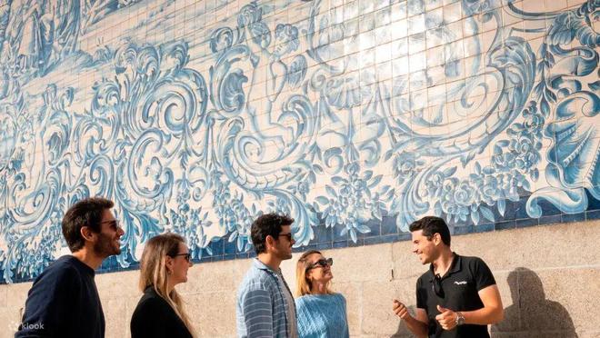 法遍地都是青花瓷教堂被中西混搭硬控了！AG真人网页欧洲景德镇！葡萄牙隐藏版玩(图23)